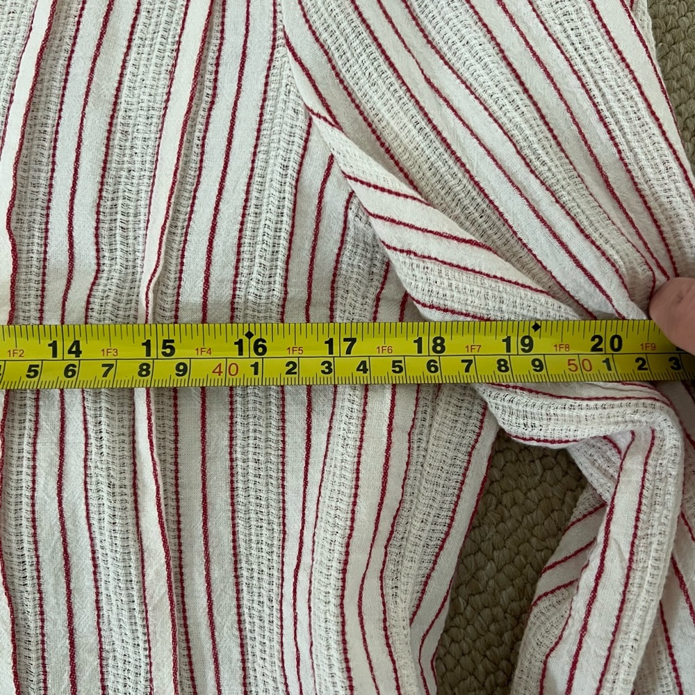 Max Studio striped light weight top large - Picture 5 of 6